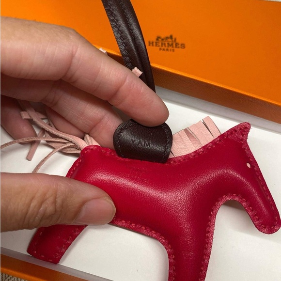 Framboise/Rose/Sakura Rodeo Bag Charm Small LambSkin - Picture 3 of 4